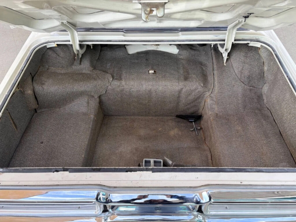 1964 Ford Thunderbird