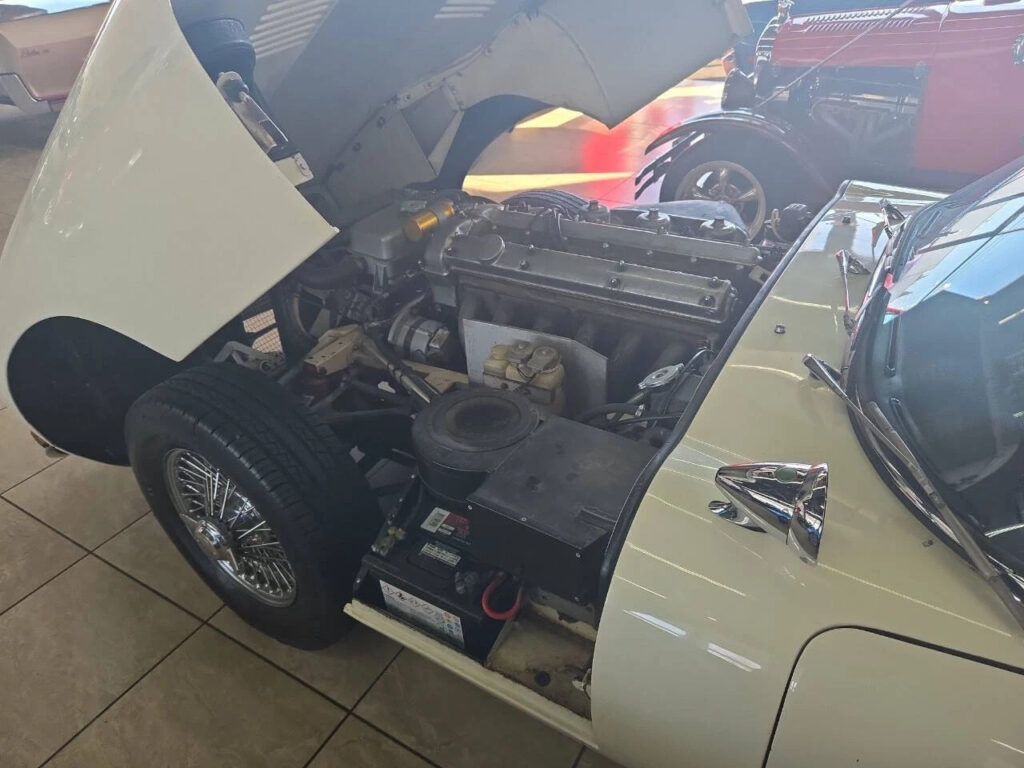 1964 Jaguar E-Type HARD ToP