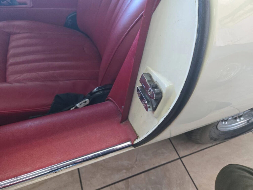 1964 Jaguar E-Type HARD ToP