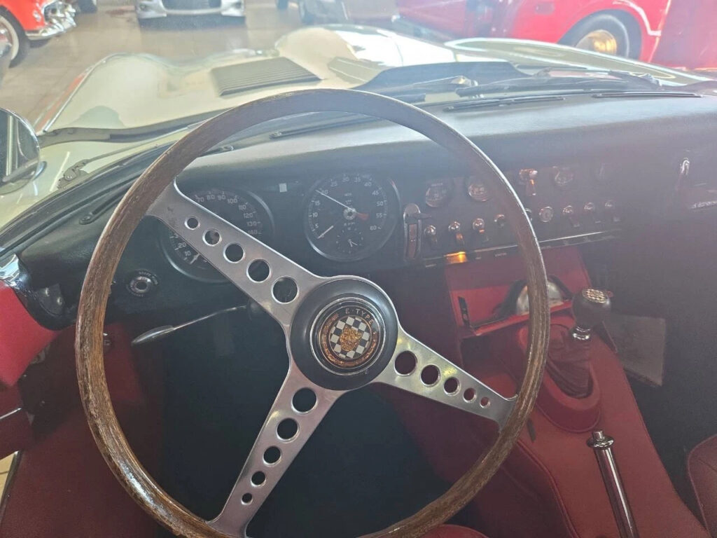 1964 Jaguar E-Type HARD ToP