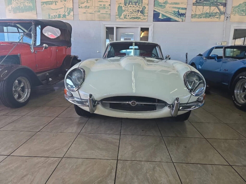 1964 Jaguar E-Type HARD ToP