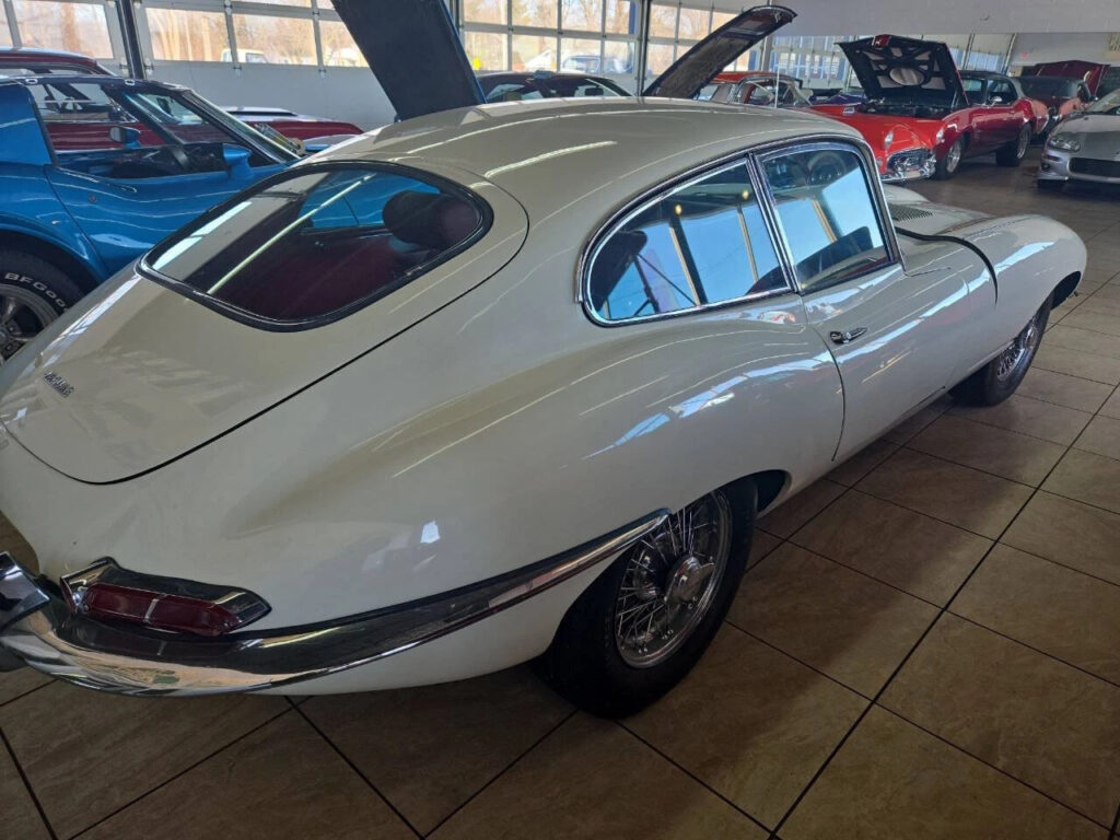 1964 Jaguar E-Type HARD ToP