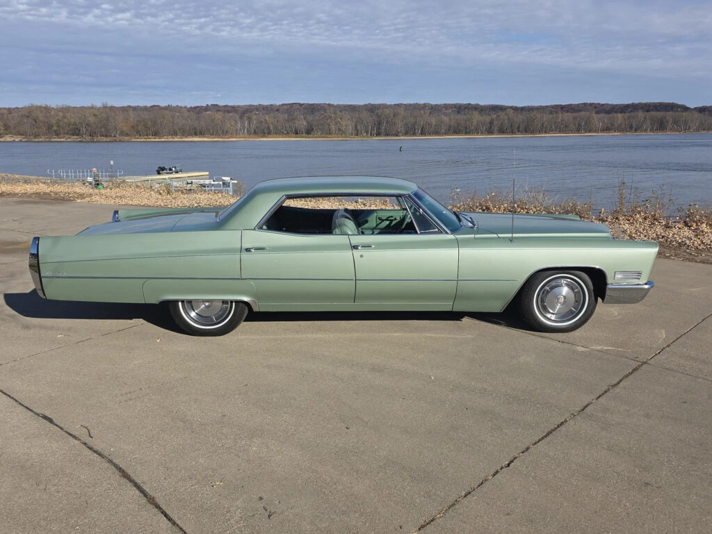 1967 Cadillac Deville