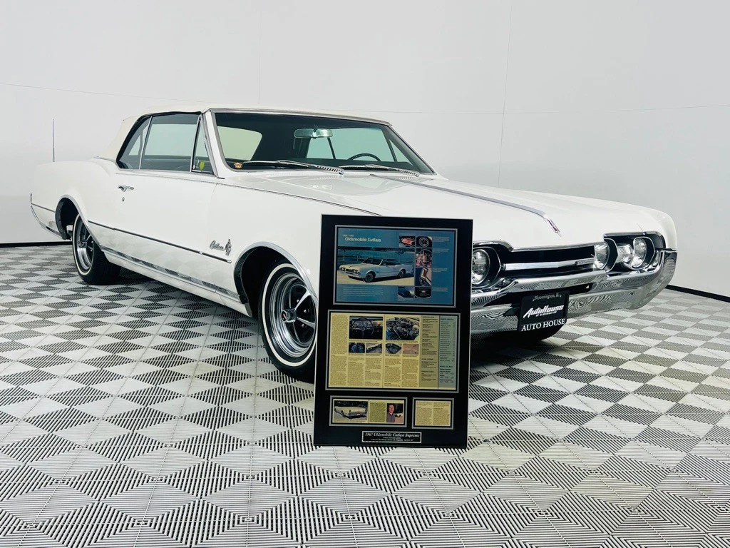 1967 Oldsmobile Cutlass Supreme Coupe