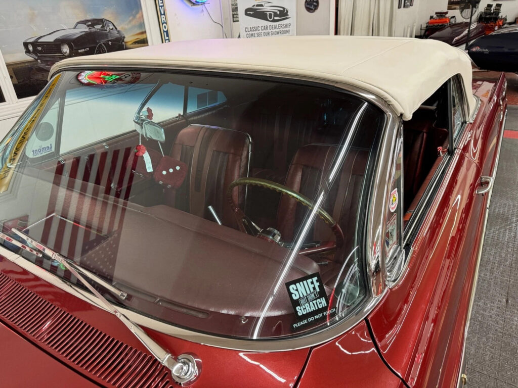 1961 Pontiac Bonneville – TRI Power Convertible