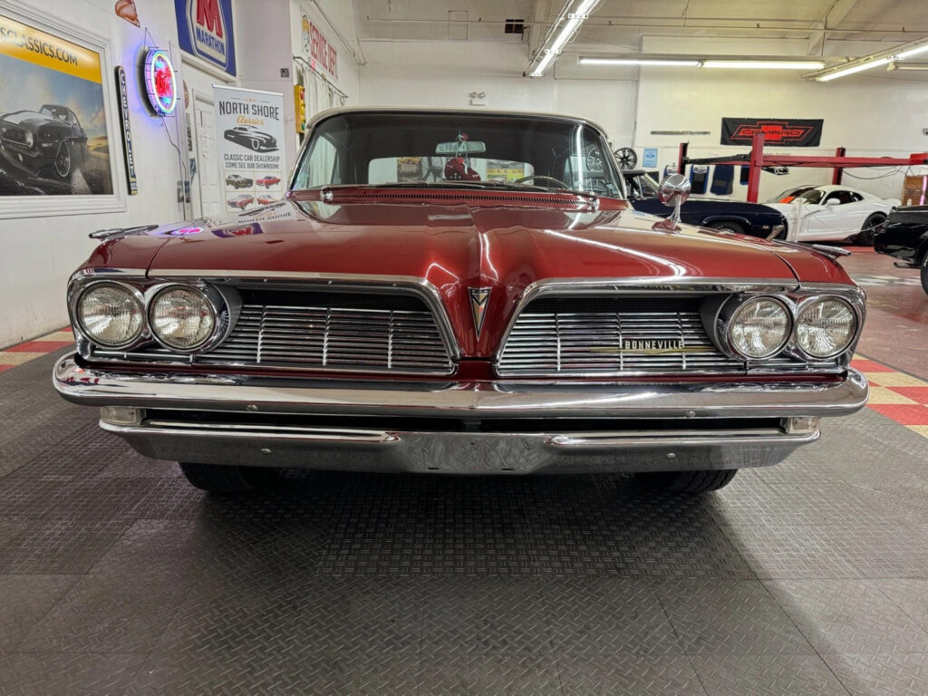 1961 Pontiac Bonneville – TRI Power Convertible
