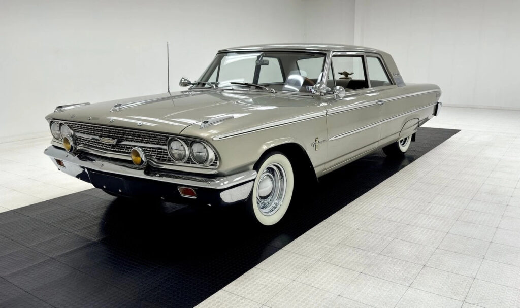 1963 Ford Galaxie 500 2 Door Sedan