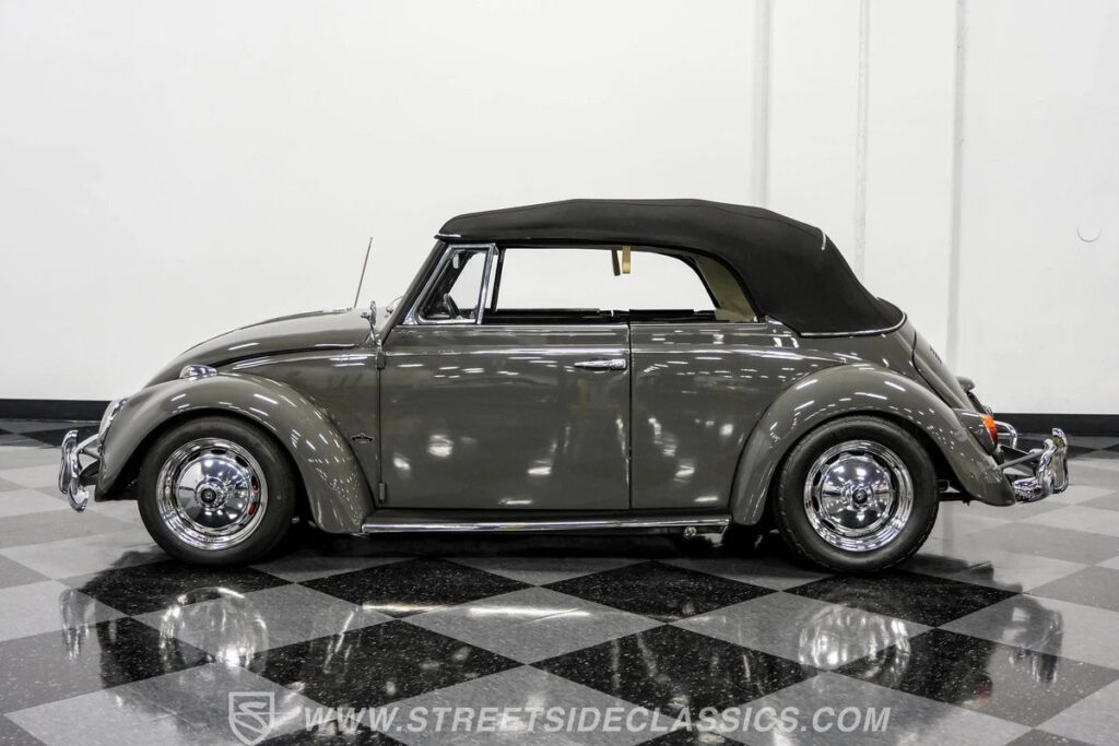1965 Volkswagen Beetle – Classic Convertible