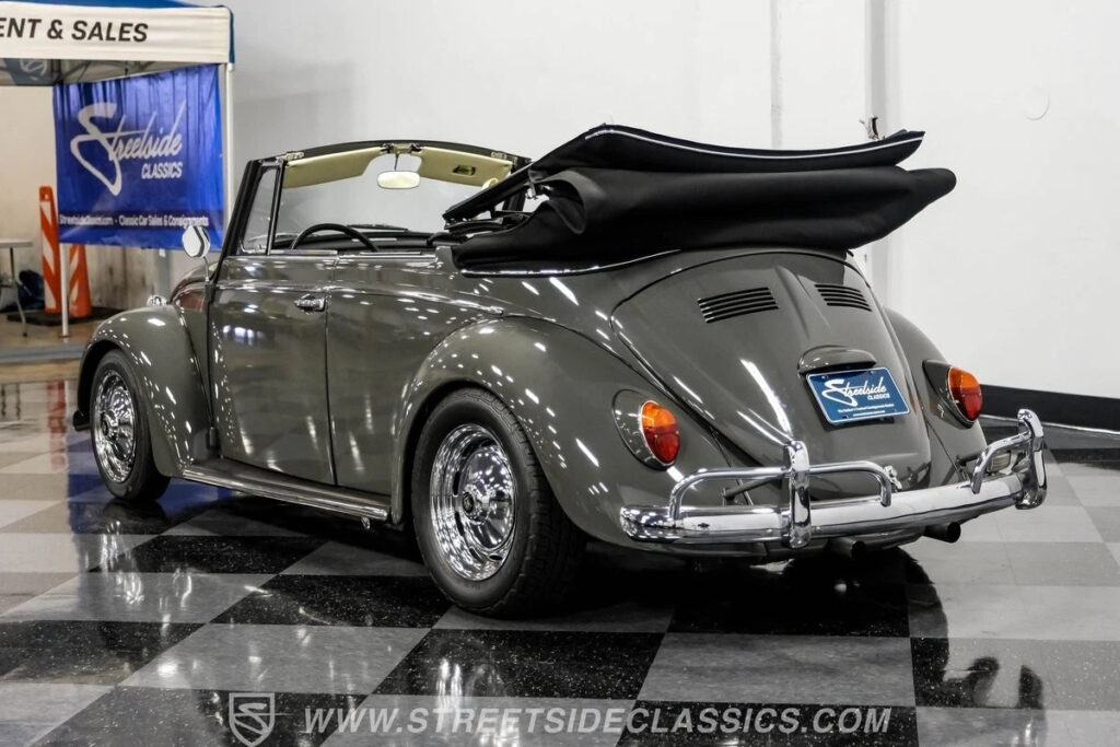 1965 Volkswagen Beetle – Classic Convertible