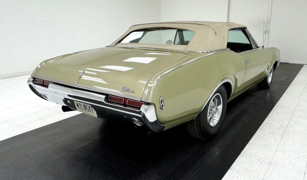 1968 Oldsmobile Cutlass S Convertible