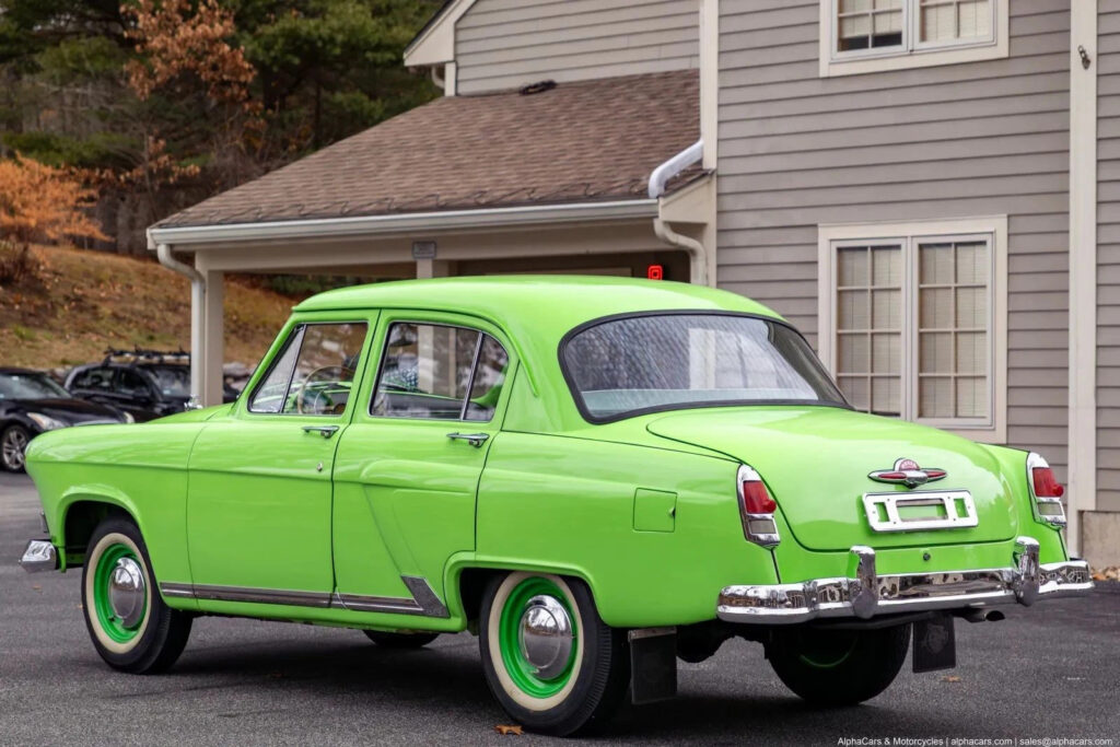 1961 Volga Sedan, GAZ 21