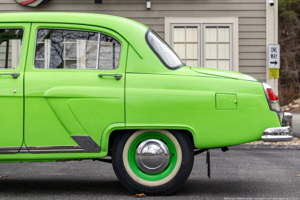 1961 Volga Sedan, GAZ 21