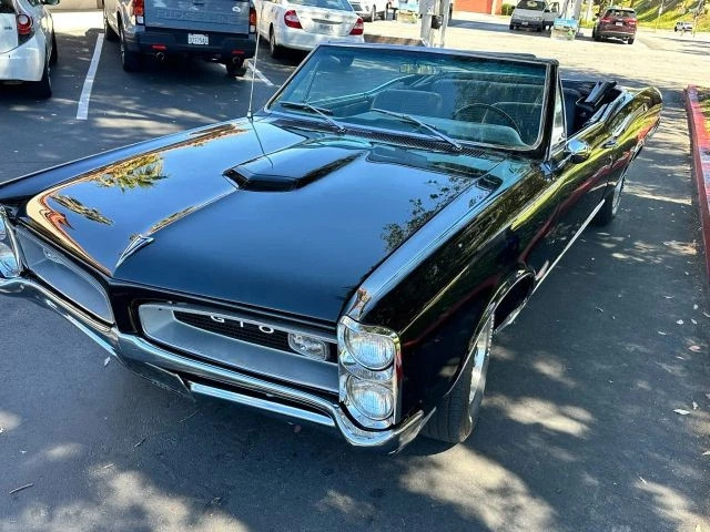 1966 Pontiac GTo Conv. – 4 Manual Tri-Power