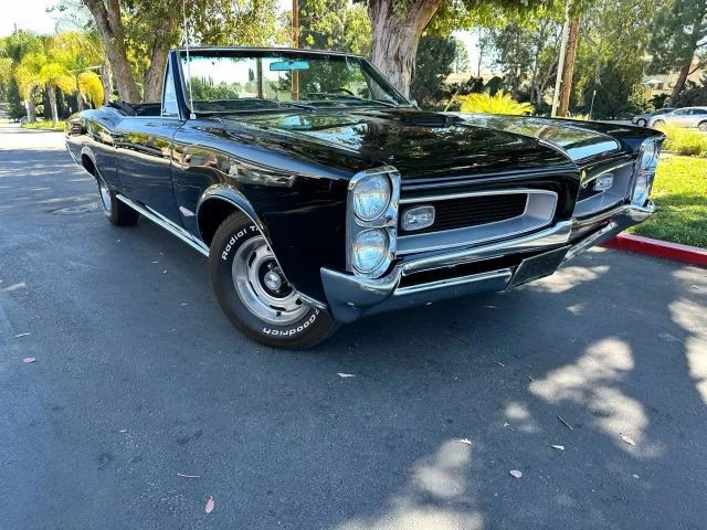 1966 Pontiac GTo Conv. – 4 Manual Tri-Power