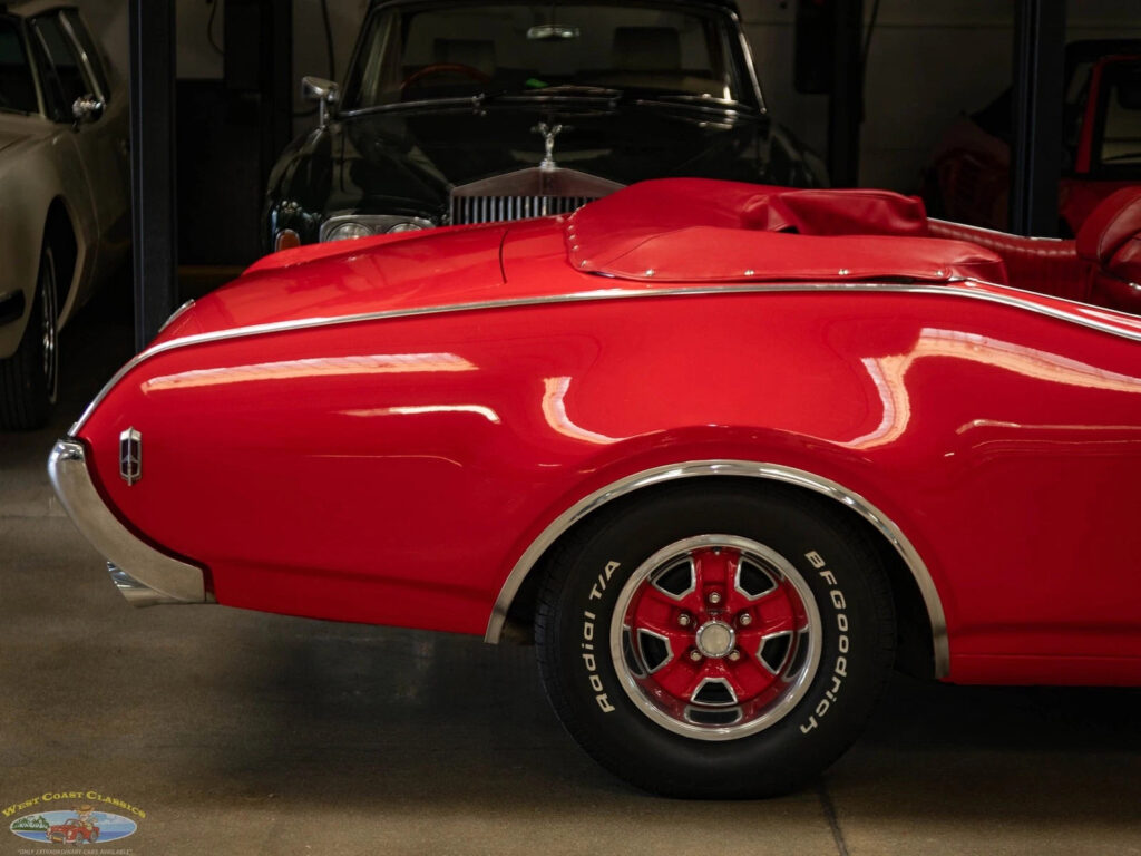 1968 Oldsmobile Cutlass Supreme 350 V8 Convertible with Hurst 4 spd Manual Trans