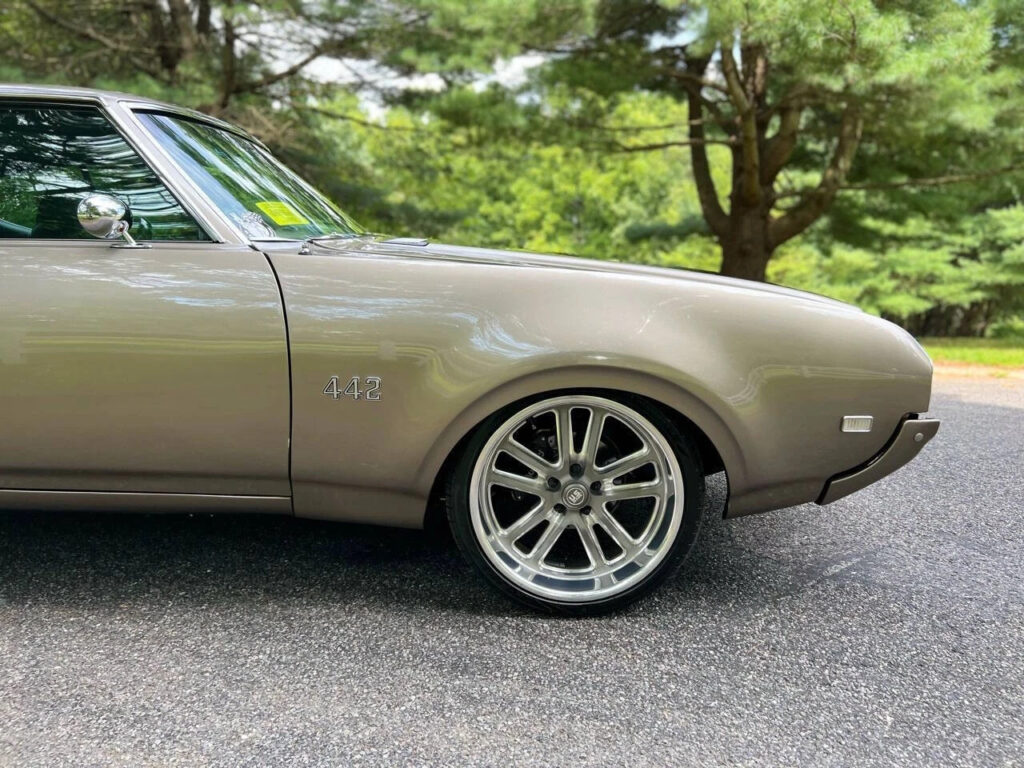 1969 Oldsmobile 442 Coupe