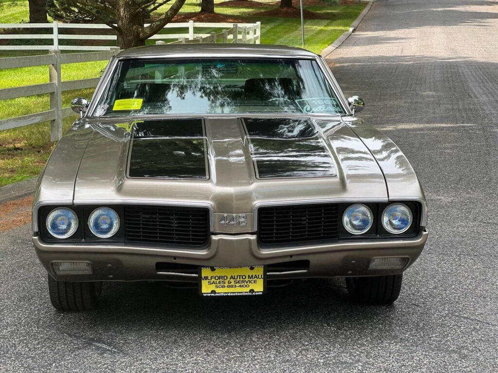 1969 Oldsmobile 442 Coupe