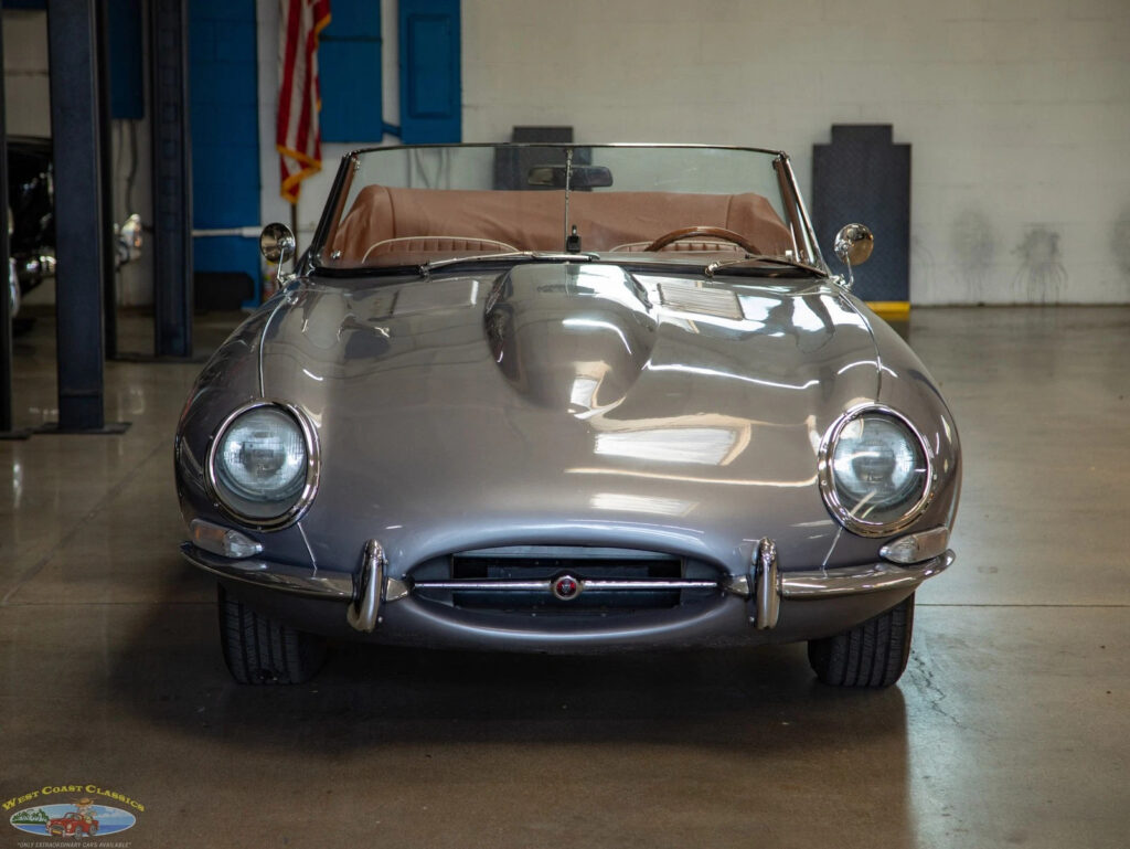 1963 Jaguar XKE E-Type Series I Electric Roadster 2 Door Convertible