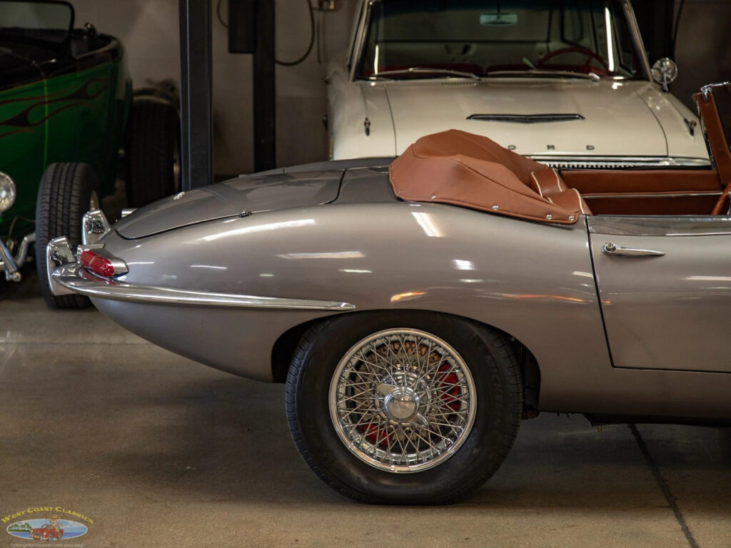 1963 Jaguar XKE E-Type Series I Electric Roadster 2 Door Convertible