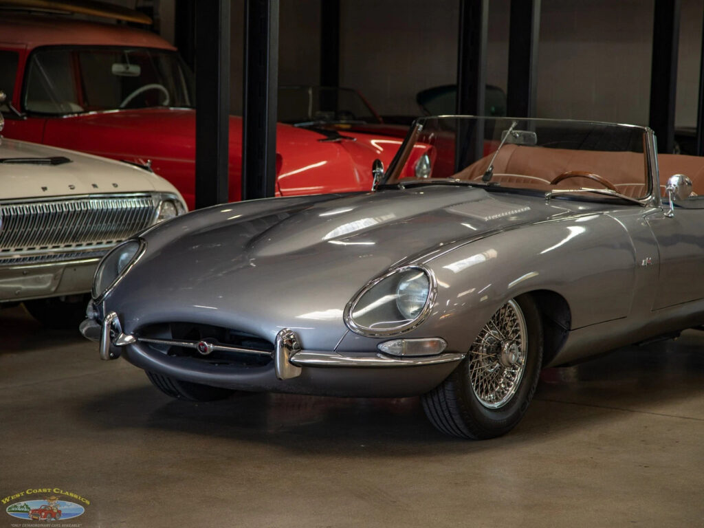 1963 Jaguar XKE E-Type Series I Electric Roadster 2 Door Convertible