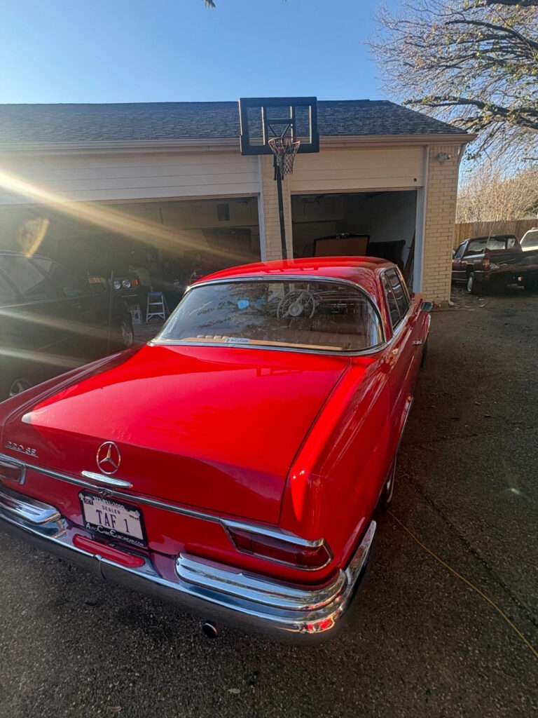 1964 Mercedes 220SE
