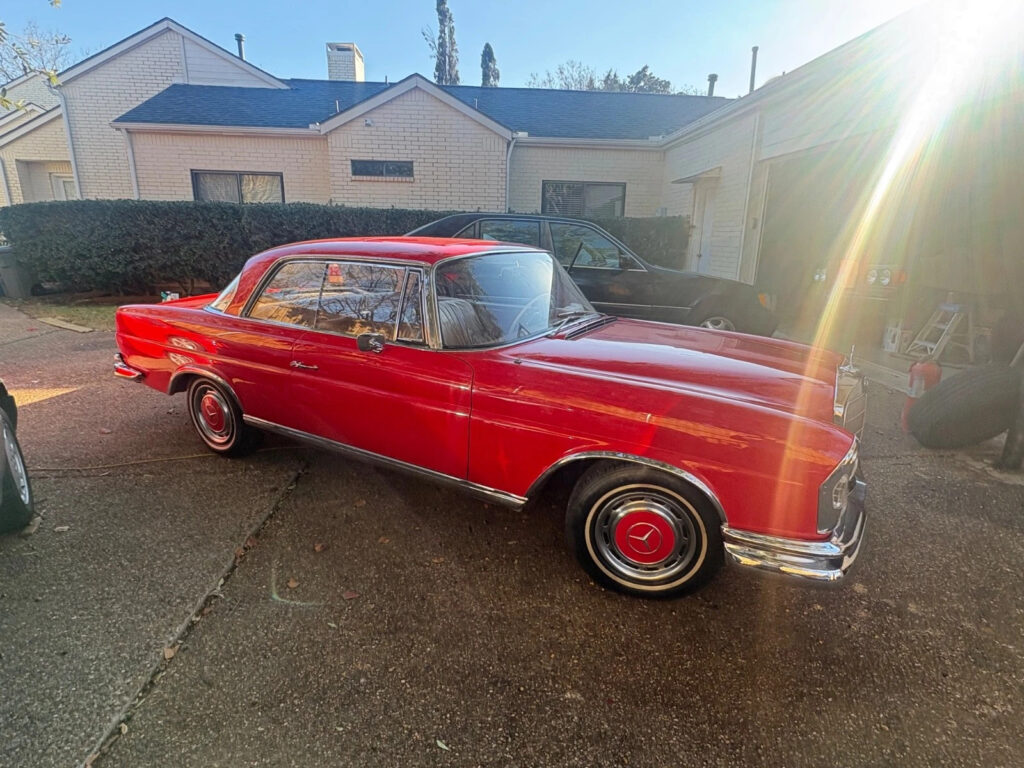 1964 Mercedes 220SE