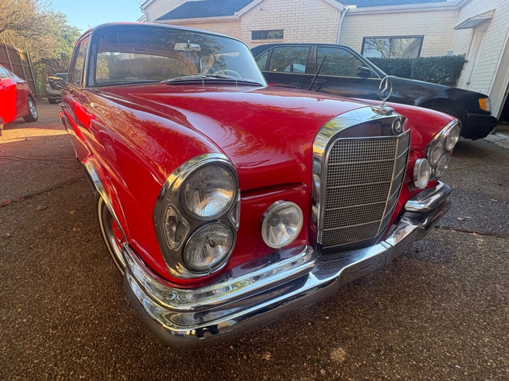 1964 Mercedes 220SE