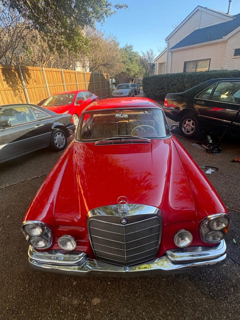 1964 Mercedes 220SE