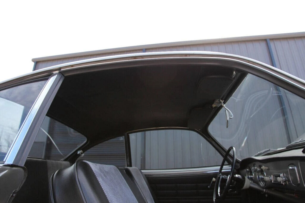 1965 Volkswagen Karmann Ghia Type 14 2+2 GHIA