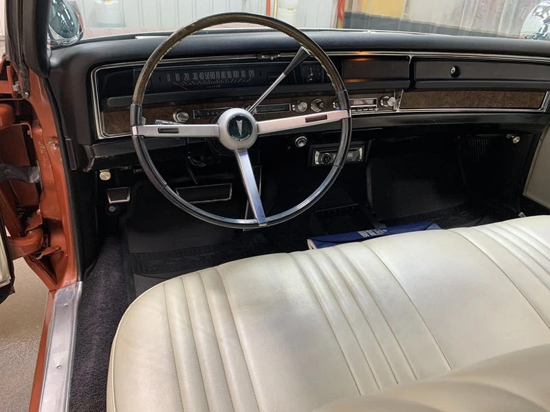 1968 Pontiac Bonneville