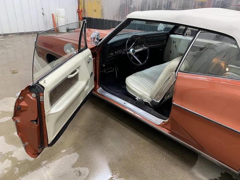 1968 Pontiac Bonneville