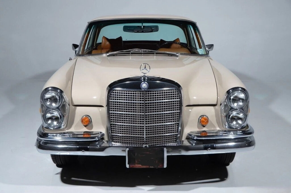 1969 Mercedes-Benz 280se A/C, PS, Head Recond, Pertronix Ignition