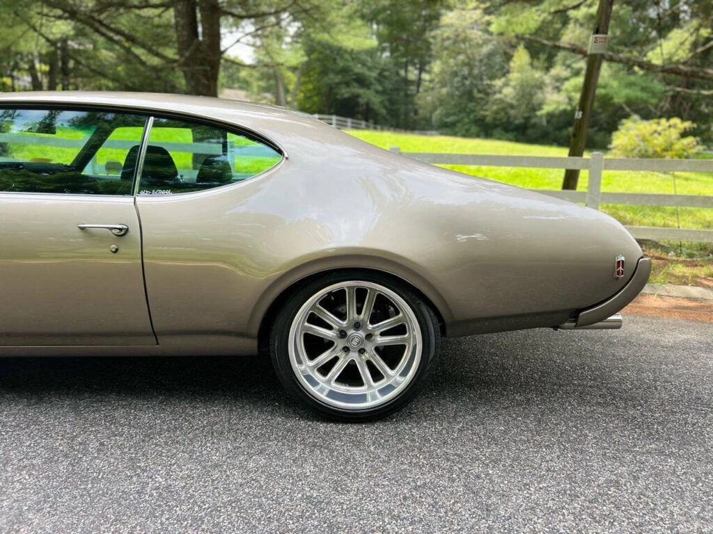 1969 Oldsmobile 442 Coupe