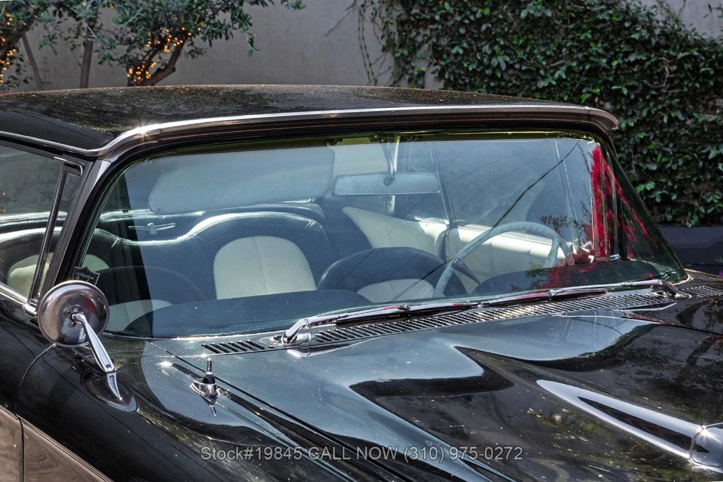 1960 Ford Thunderbird Hardtop