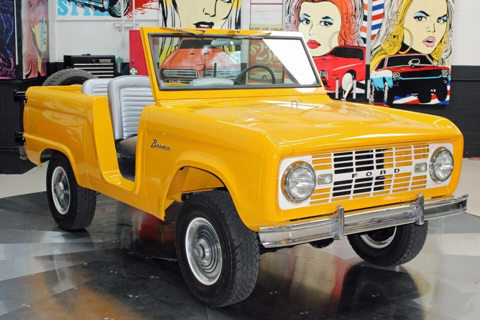 1966 Ford Bronco U13 Roadster