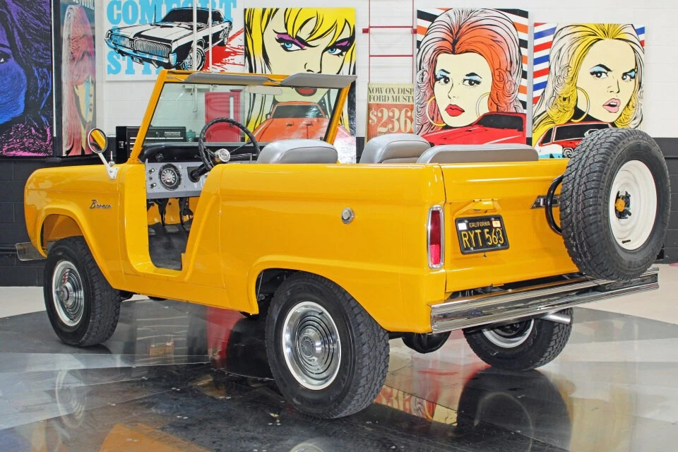 1966 Ford Bronco U13 Roadster