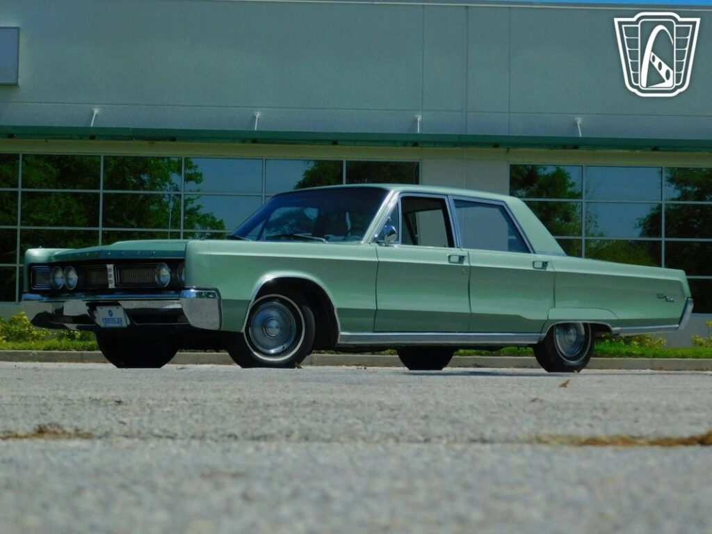 1967 Chrysler Newport