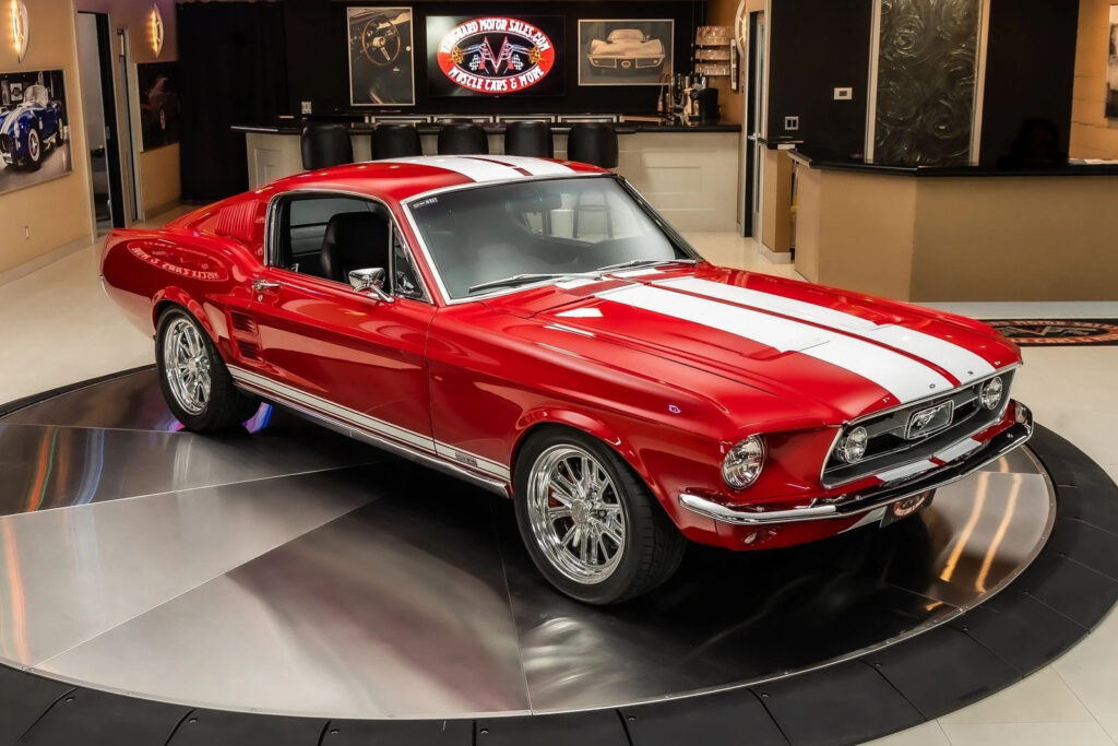 1967 Ford Mustang Fastback GTA Restomod