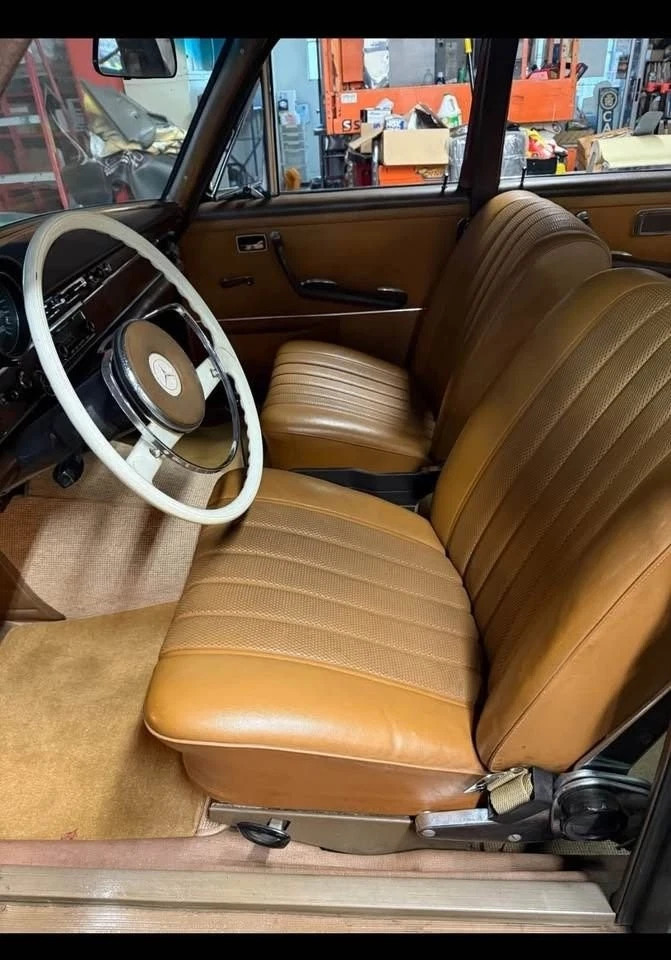 1967 Mercedes-Benz 250S 2.5L Inline 6 Manual Antique Title Clean