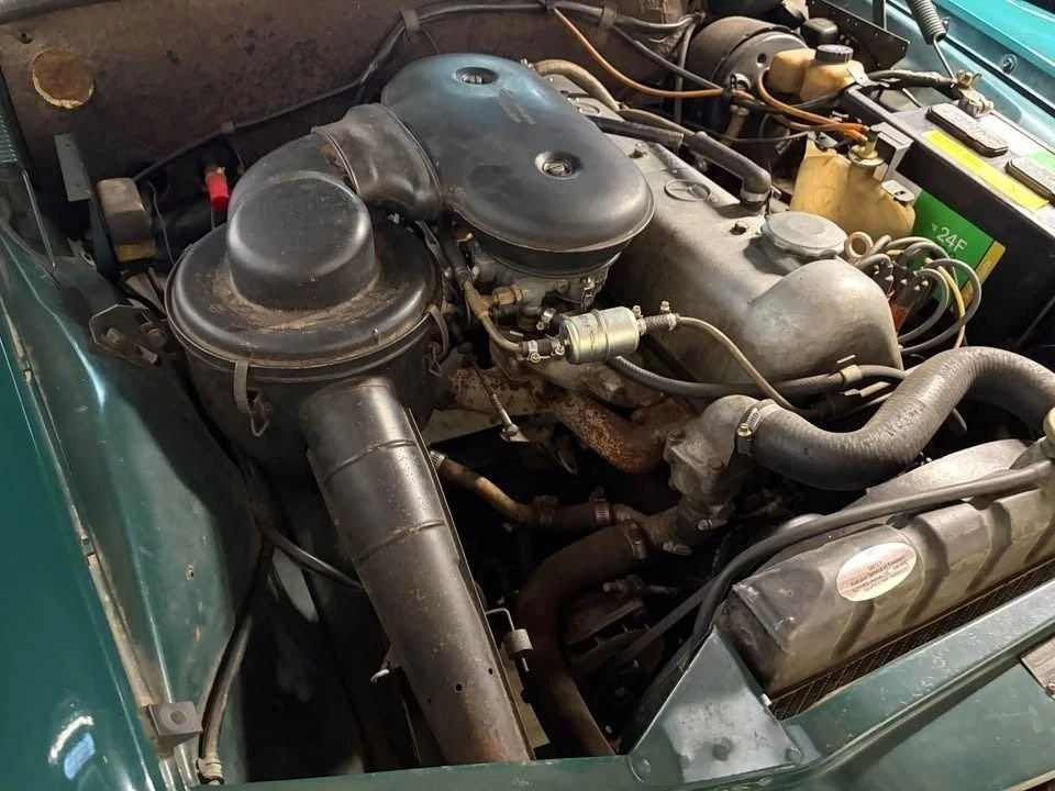 1967 Mercedes-Benz 250S 2.5L Inline 6 Manual Antique Title Clean