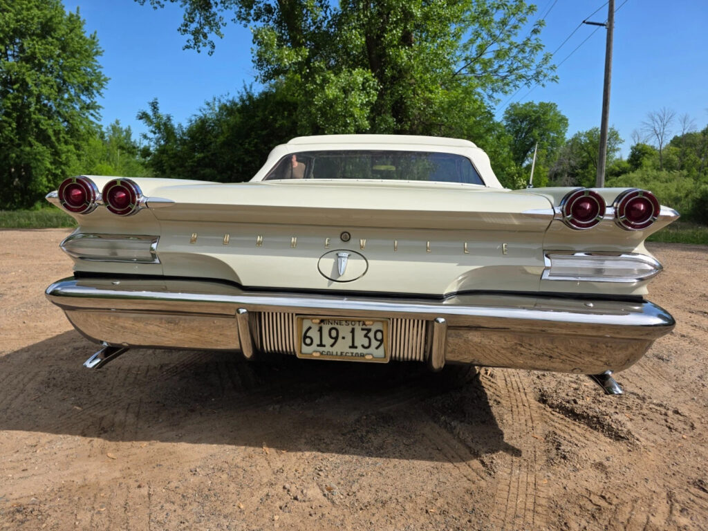 1960 Pontiac Bonneville
