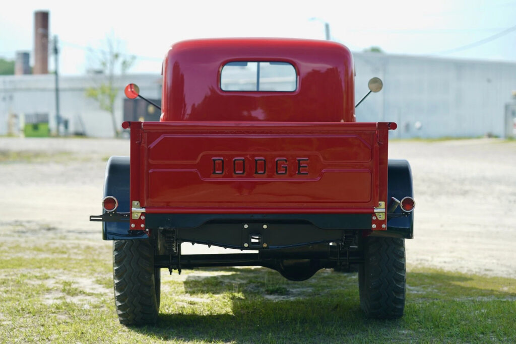 1961 Dodge Power Wagon