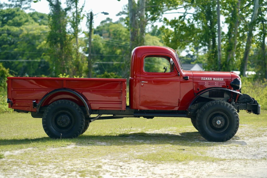 1961 Dodge Power Wagon