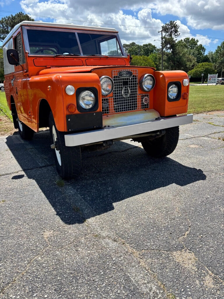 1965 Land Rover 2-Series