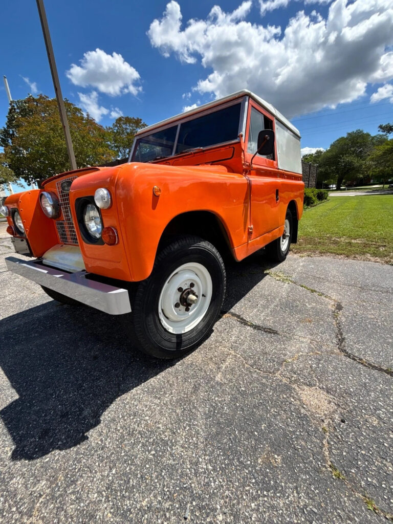 1965 Land Rover 2-Series