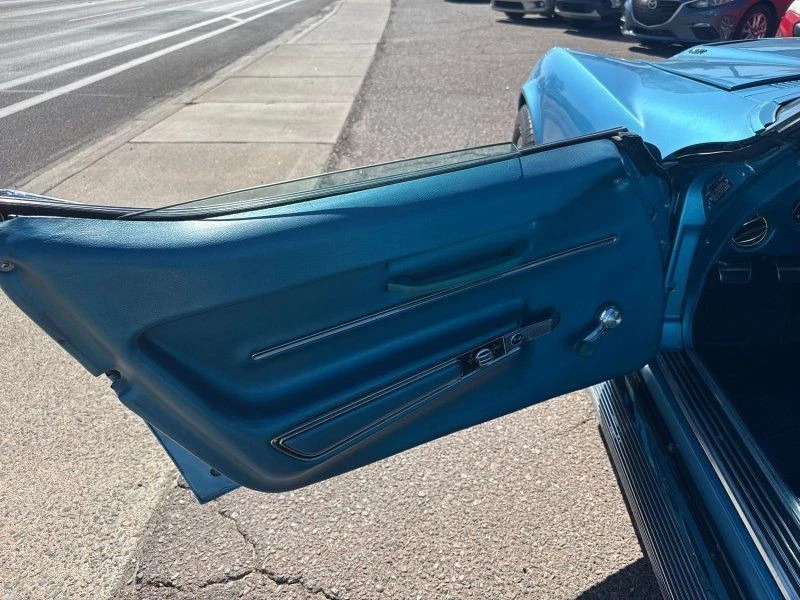1968 Chevrolet Corvette Original Interior, Lemans Blue, 427 Engine, Iconic