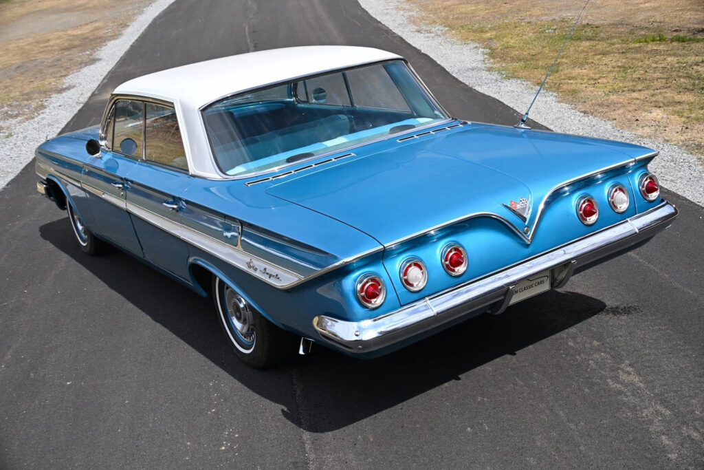1961 Chevrolet Impala Sport Sedan
