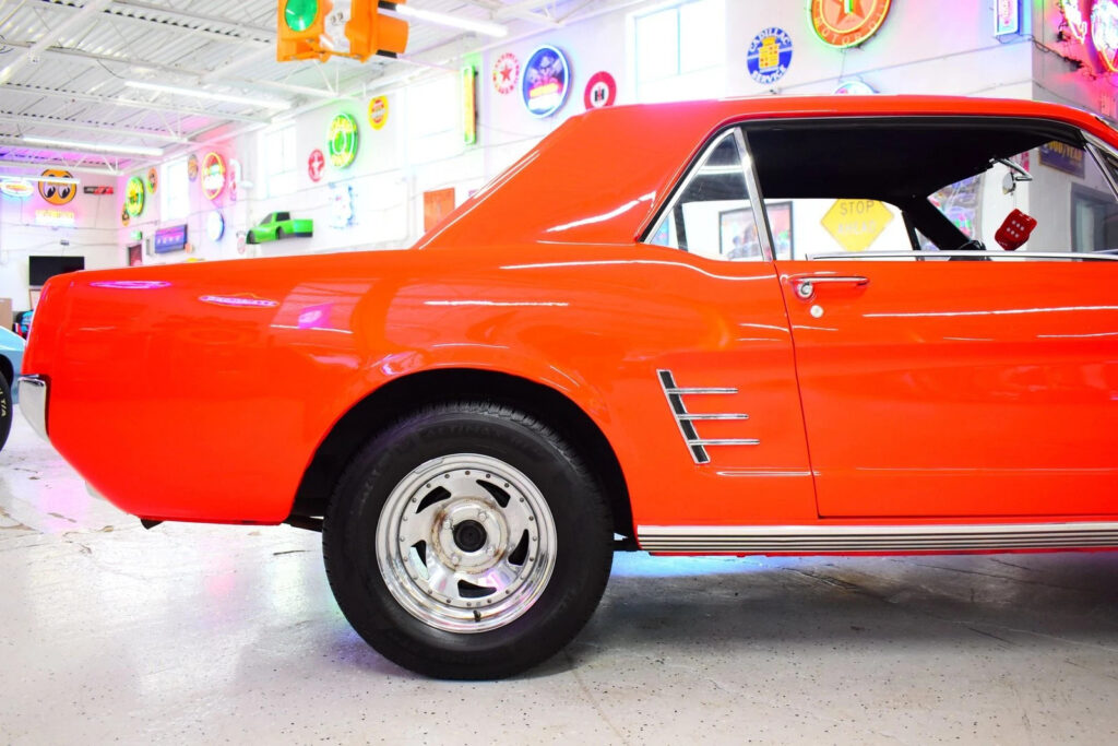 1966 Ford Mustang