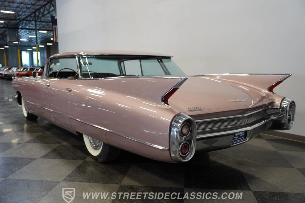 1960 Cadillac Series 62 Hardtop Sedan