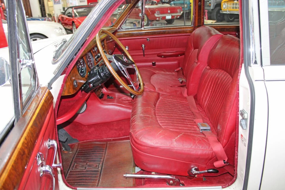 1965 Jaguar S-Type 3.8 Sedan